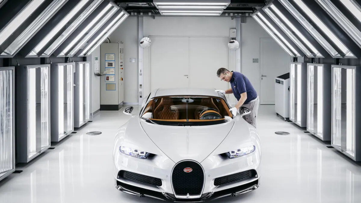 2017 Bugatti Chiron Production at Molsheim Factory (22)