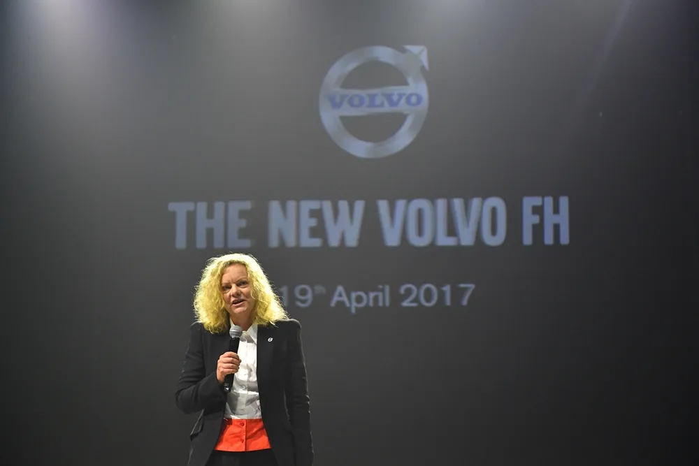 Volvo FH_003