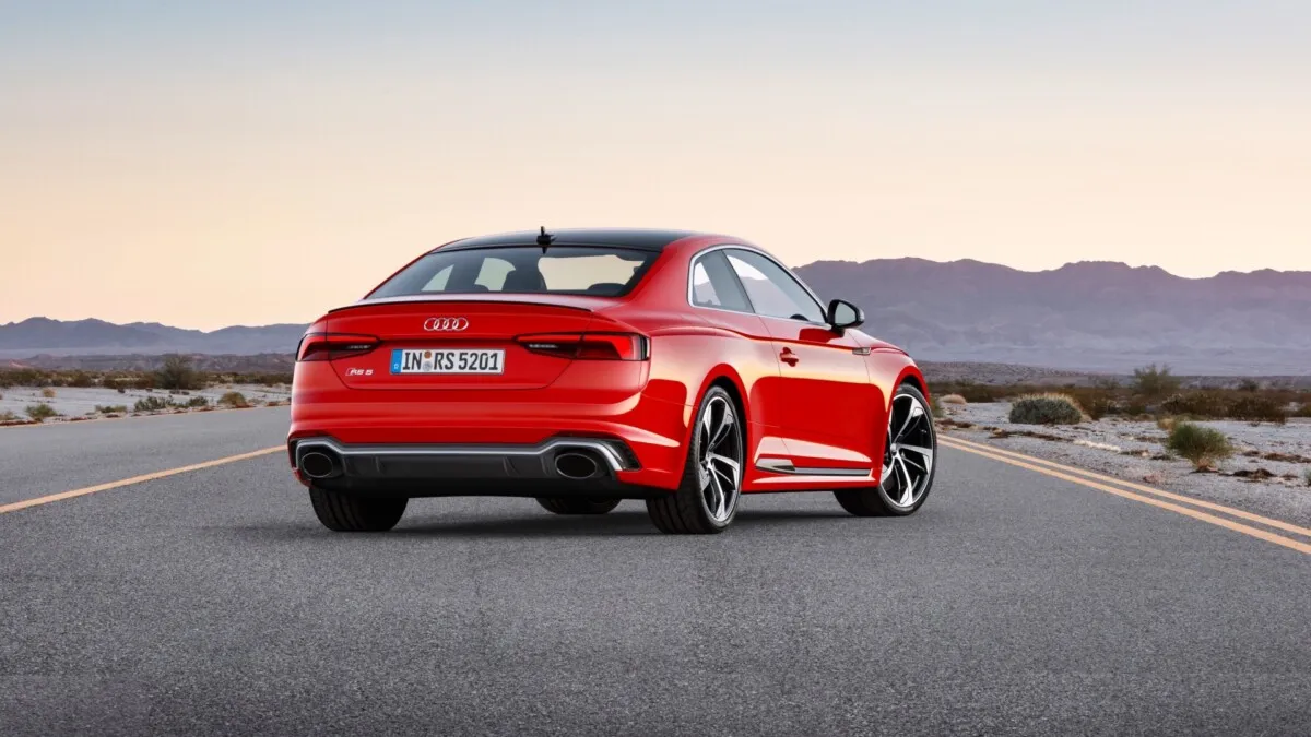 Audi_RS5_Coupe-01