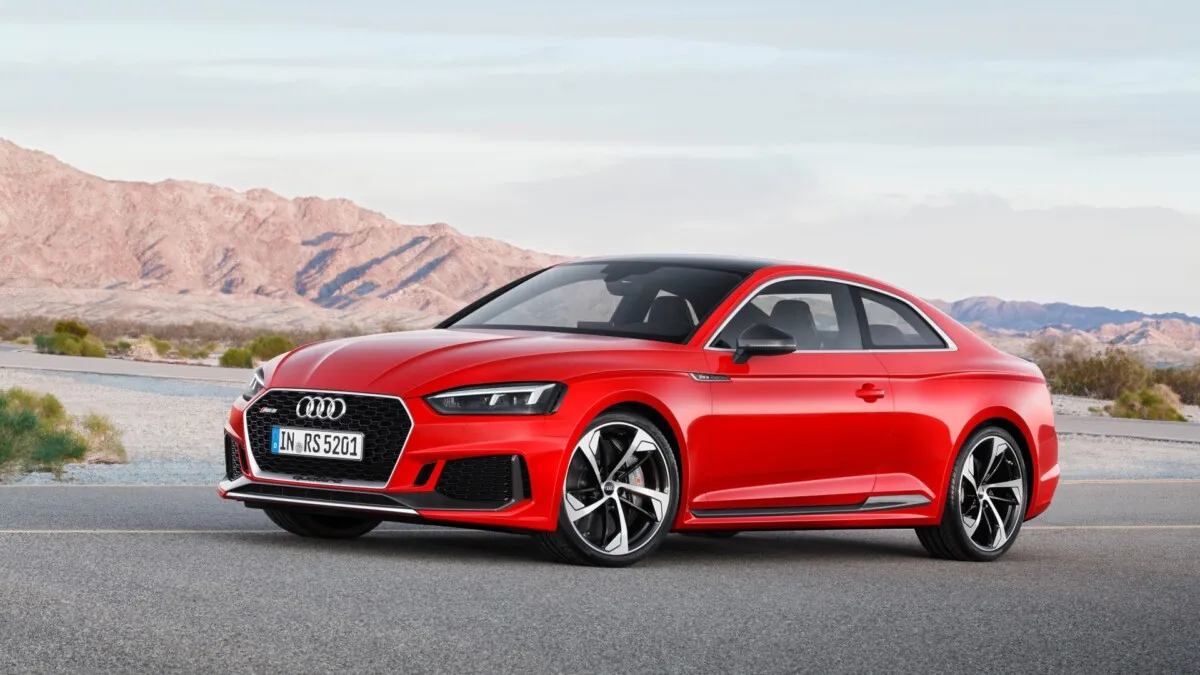 Audi_RS5_Coupe-09