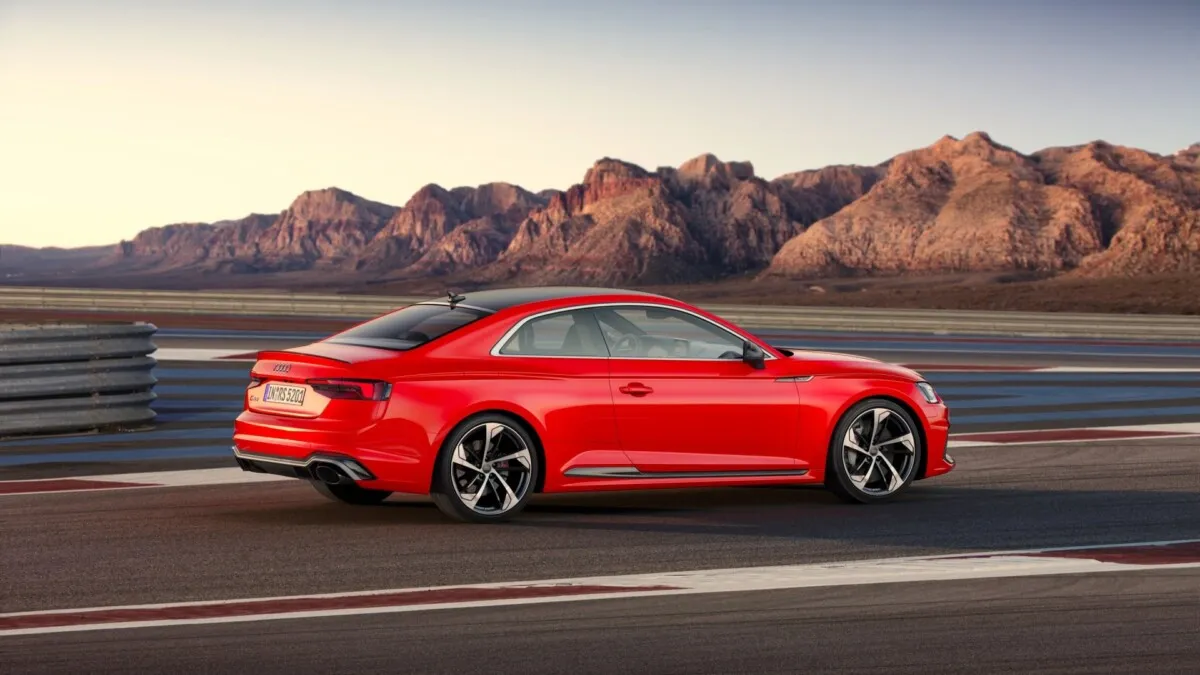 Audi_RS5_Coupe-11