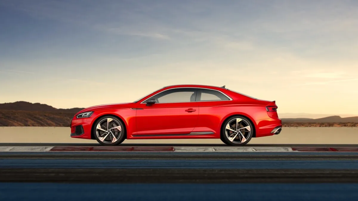 Audi_RS5_Coupe-12