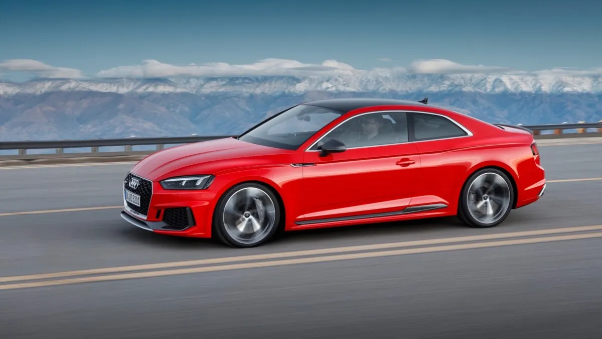Audi_RS5_Coupe-30