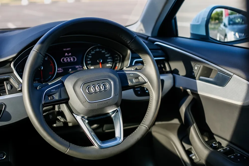 2017 Audi A4 (50)