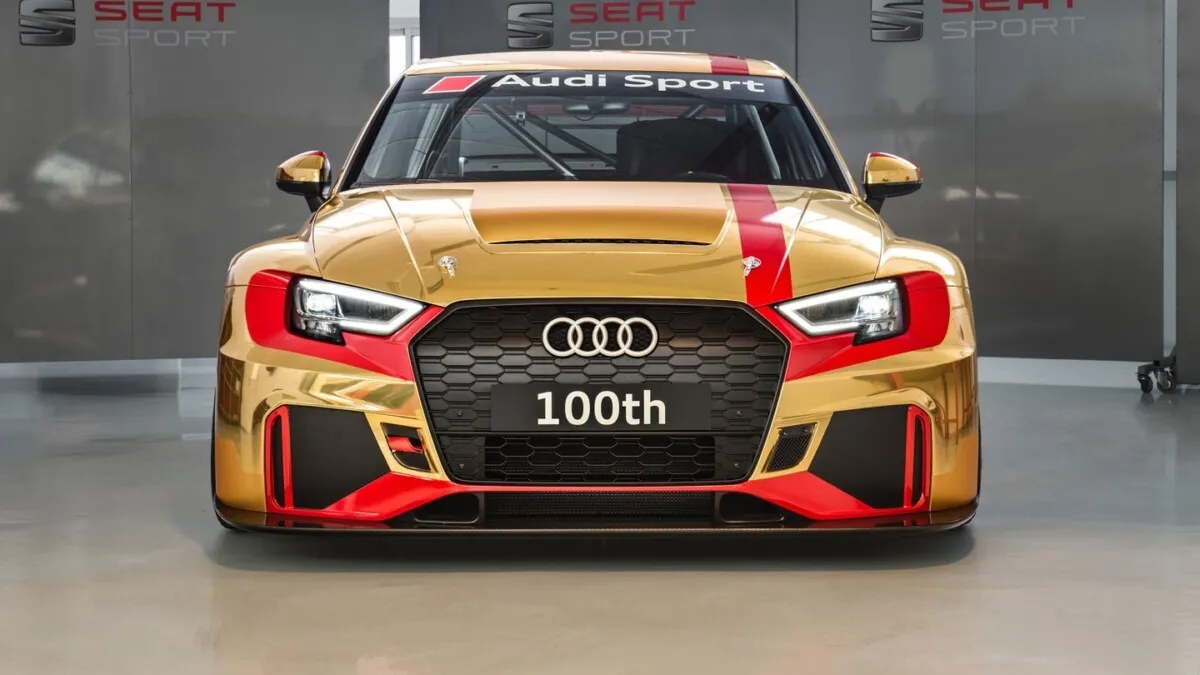 100th Audi RS 3 LMS