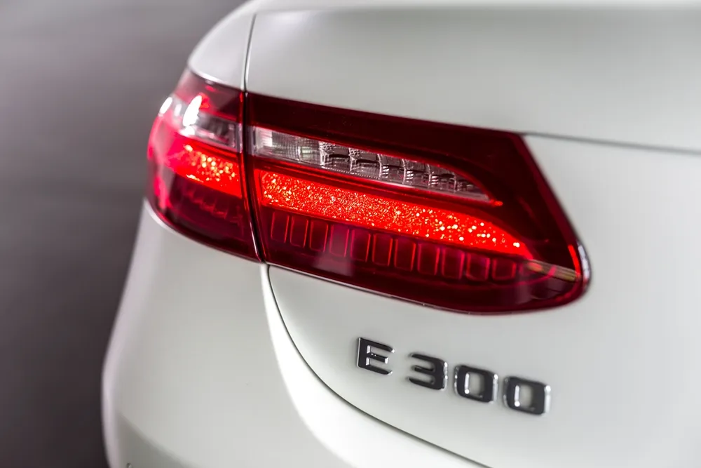 E-300-Coupe-Edition-1-(11)