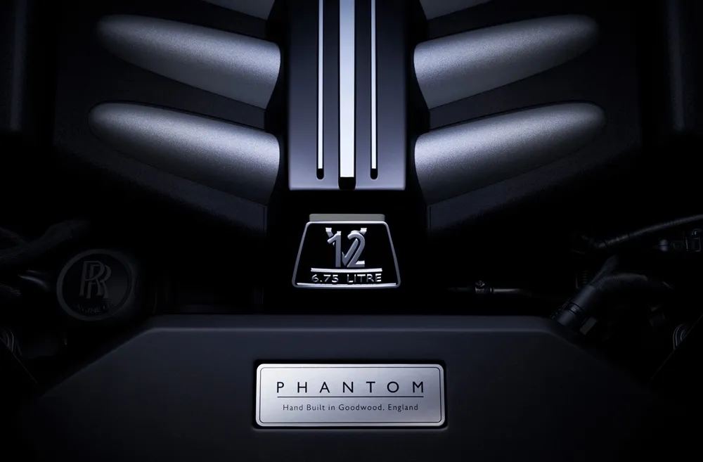 Rolls-Royce Phantom (12)