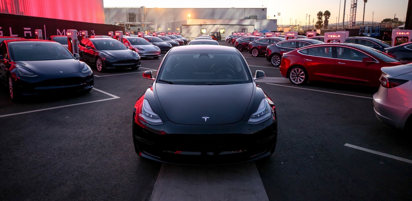 tesla-model-3-delivery-targets-missed-video-autofreaks