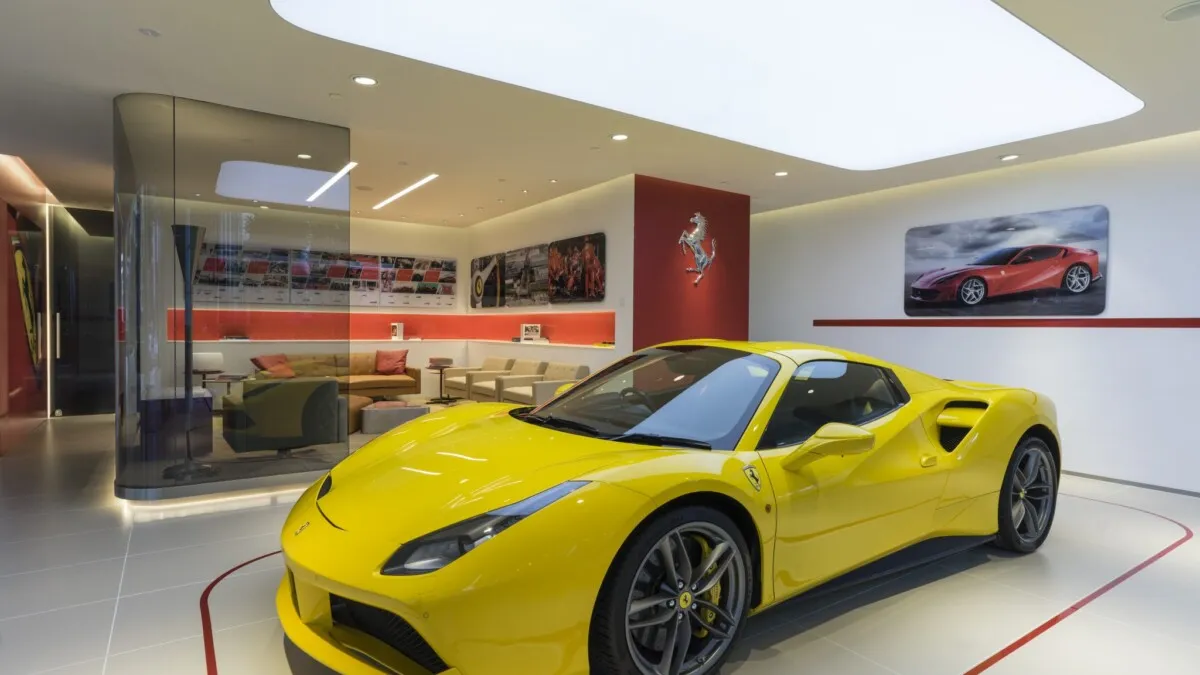 20_Ferrari Showroom @ Platinum Park