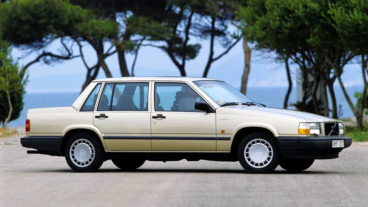 wallpapers_volvo_740_1990_1