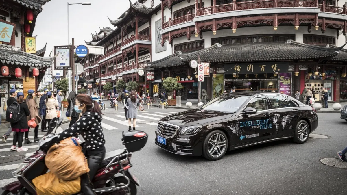 Mercedes_Autonomous_Driving_Shanghai-10