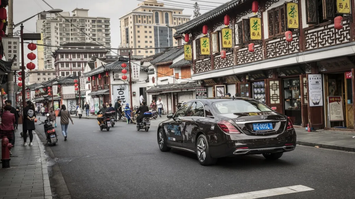 Mercedes_Autonomous_Driving_Shanghai-11