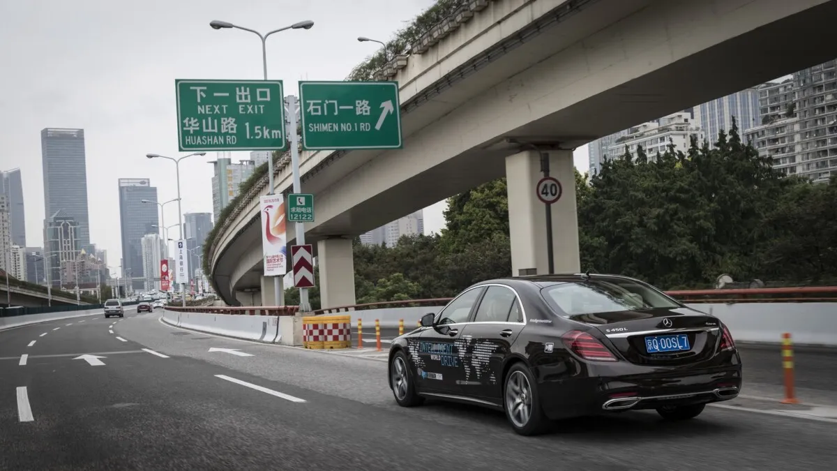 Mercedes_Autonomous_Driving_Shanghai-21