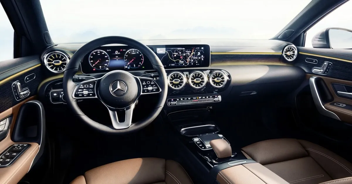 Mercedes-Benz A-Klasse, Interieur Mercedes-Benz A-Class interior