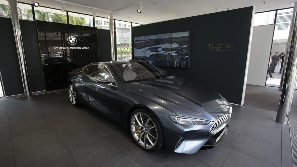 BMW Luxury Excellence Pavilion (5)