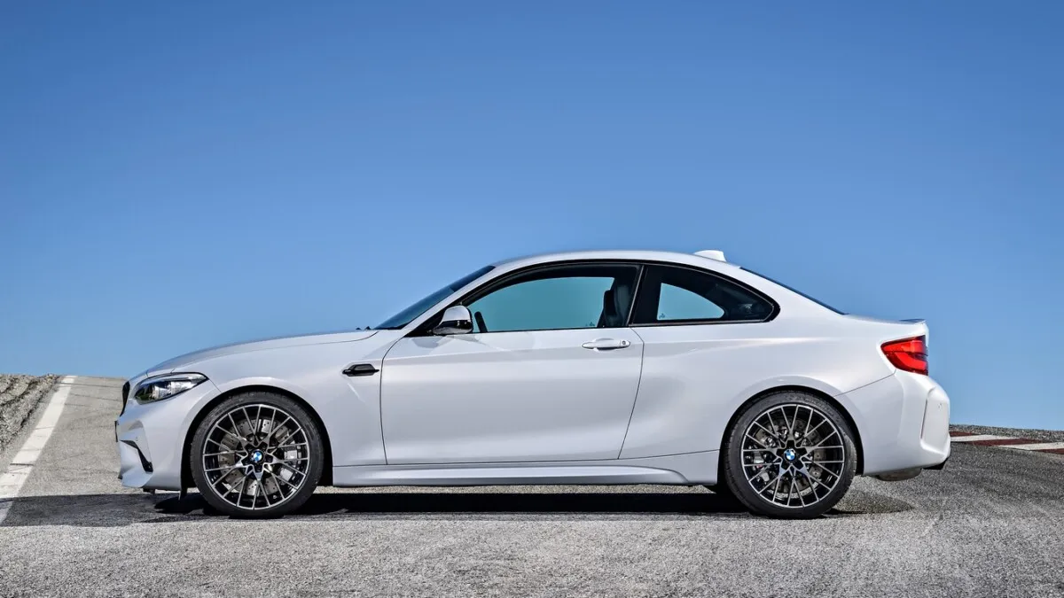 BMW_M2_Competition_Pack-23