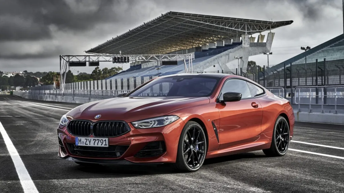BMW_8_Series_Coupe-014