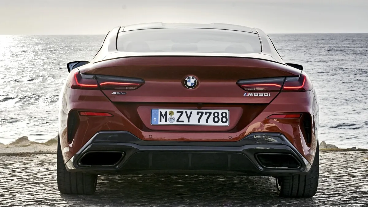 BMW_8_Series_Coupe-241