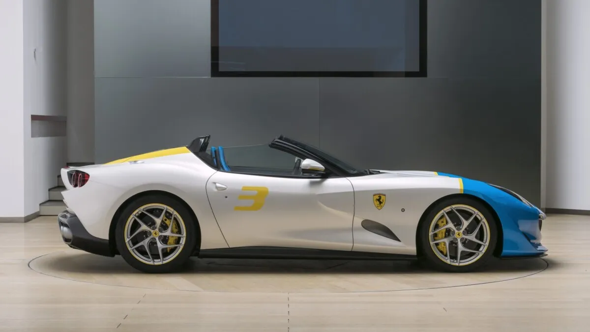 Ferrari_SP3JC_2