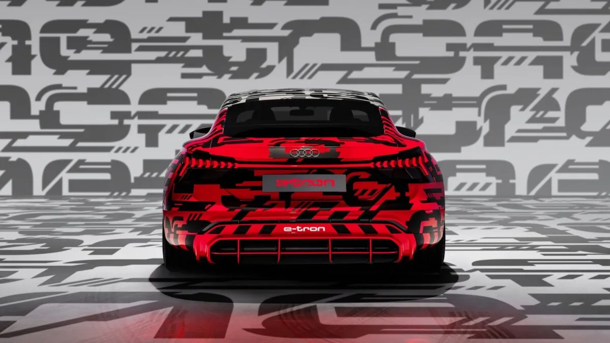 Audi_e-Tron_GT_concept-03