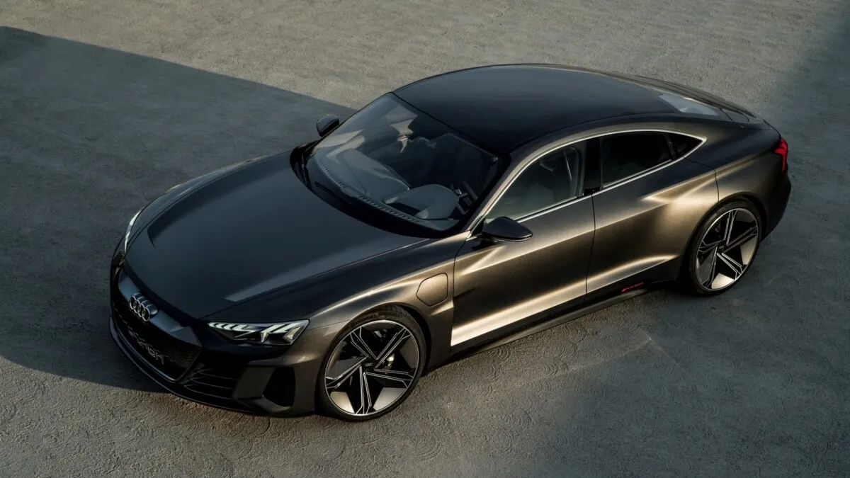 Audi_e-Tron_GT_concept-38