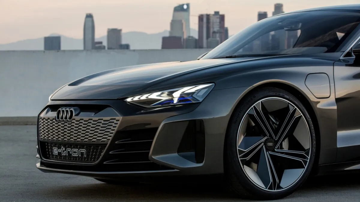 Audi_e-Tron_GT_concept-55