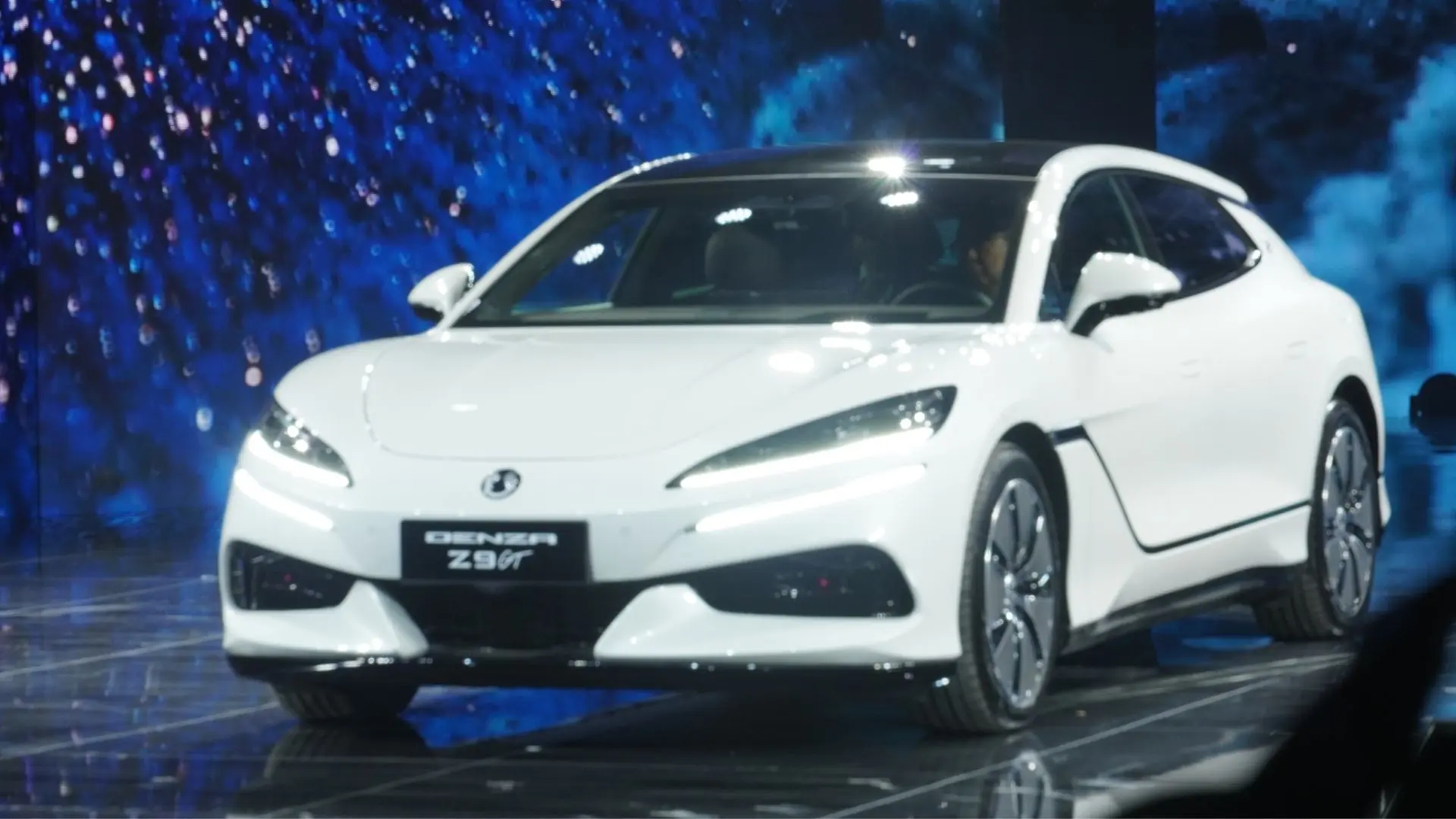 Denza Z9GT