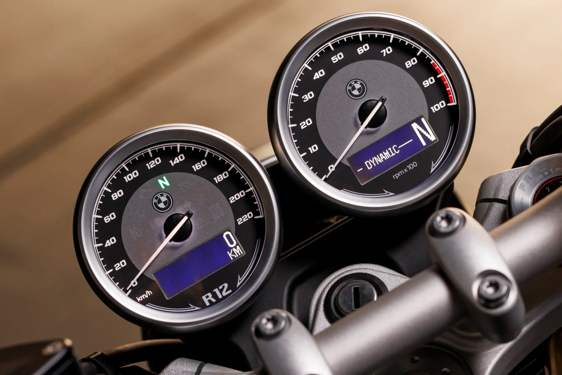 R 12 nineT