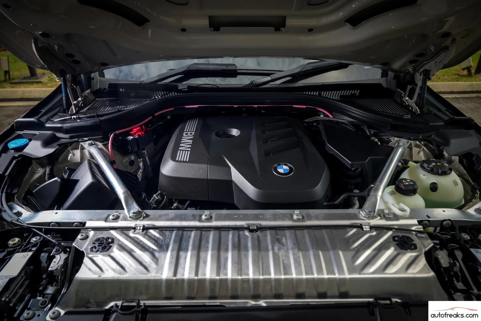 The powertrain of the X3